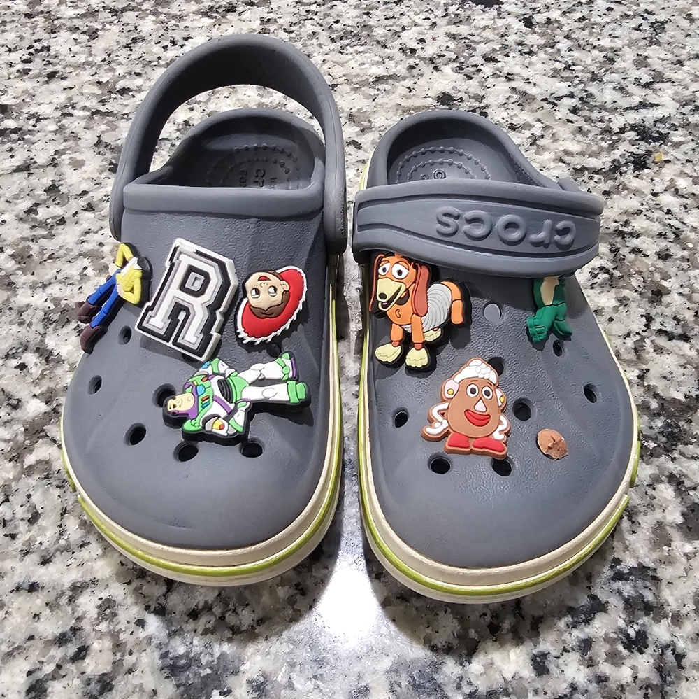 CROCS Gray Sandals with Ventilation Holes and Charms